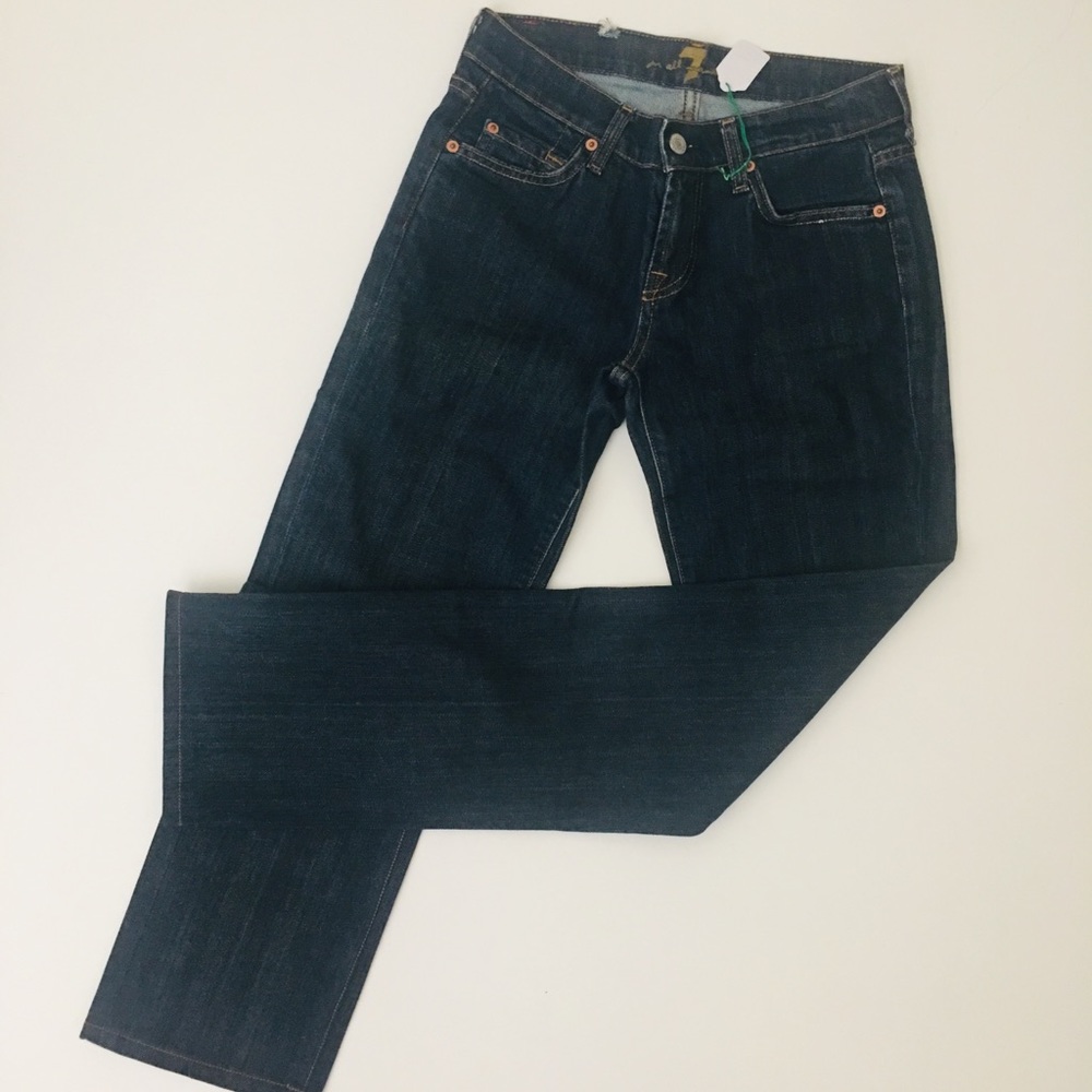 NWOT 💯7 For All Mankind Ladies Jeans S26👖